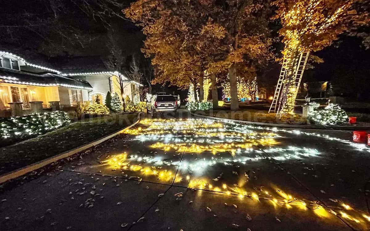 Cafe iç mekan - duvar arkası ışık